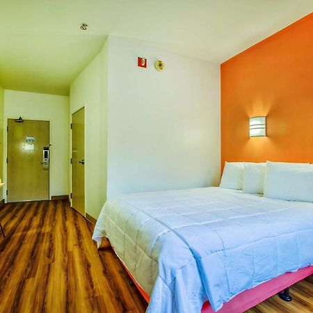 Motel 6-Burlington, On - Toronto West - Oakville エクステリア 写真