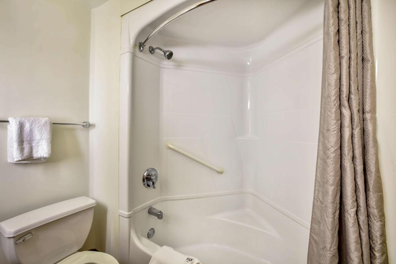 Motel 6-Burlington, On - Toronto West - Oakville エクステリア 写真