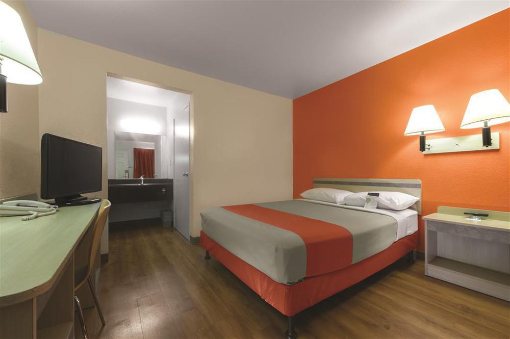 Motel 6-Burlington, On - Toronto West - Oakville 部屋 写真